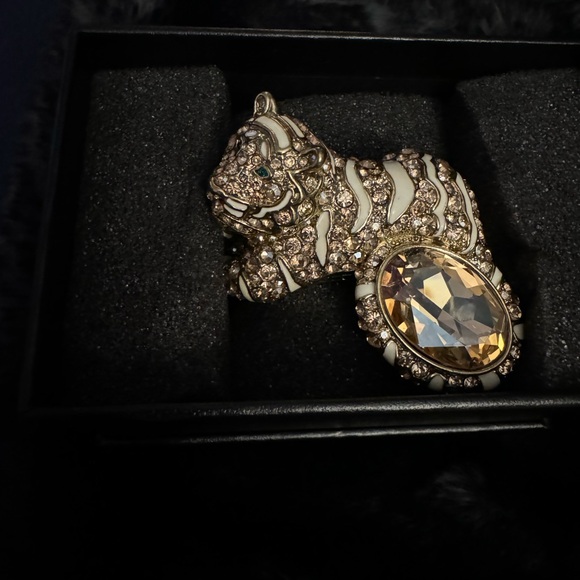 Heidi daus brand new bracelet in box size S 61/4x11/5 Wx11/2H feline fabulous - Picture 6 of 13